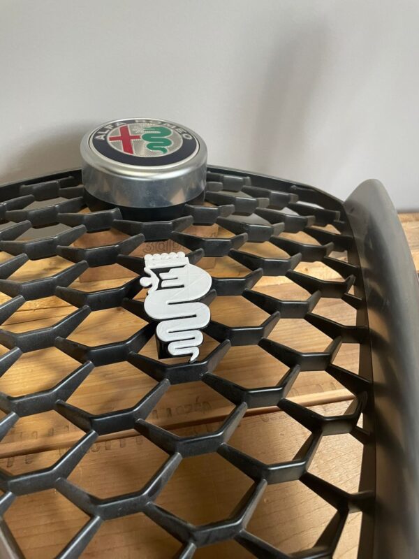 Biscione Griglia Frontale Alfa Romeo Giulietta - immagine 2